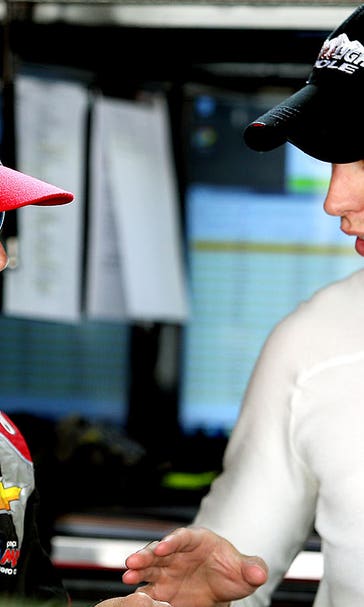 No backing down: Jeff Gordon unbothered by Penske hot streak